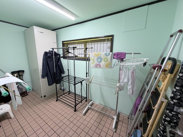丹波市氷上町稲継の中古一戸建のその他|1階　室内物干し場
