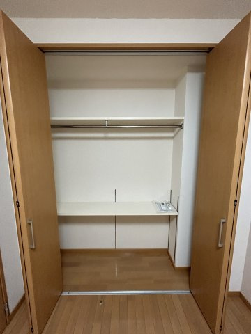 Ｊ-スクエアの収納