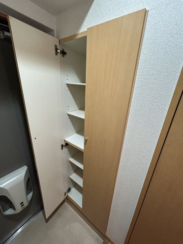 Ｊ-スクエアの収納