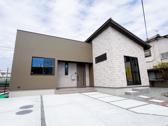 和歌山市粟3-10　新築一戸建て