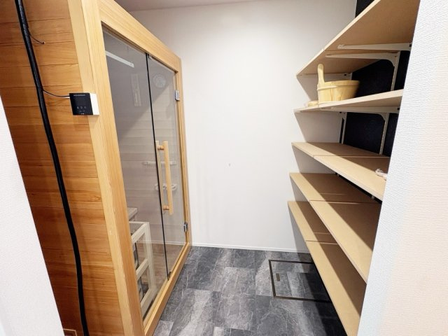 和歌山市粟3-10　新築一戸建ての浴室|サウナ完備