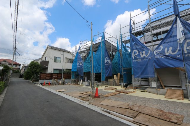 【GRAFARE　ZEH水準仕様】小平市小川東町４期の外観|各棟15帖以上の広々LDK×洋室が3部屋！
