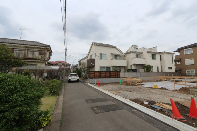 【GRAFARE　ZEH水準仕様】小平市小川東町４期の外観|各階に水回りを集中した「家事楽動線」PLAN