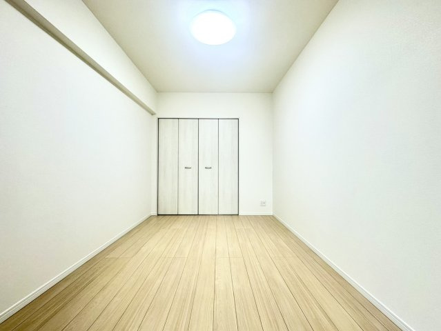 ヴァンベール台原の洋室