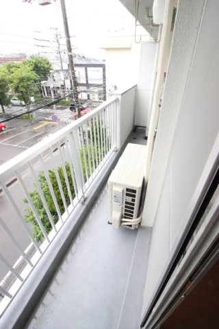垂水農住5号棟のバルコニー