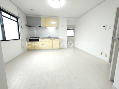 【エントランス】 | ピアチェーレ