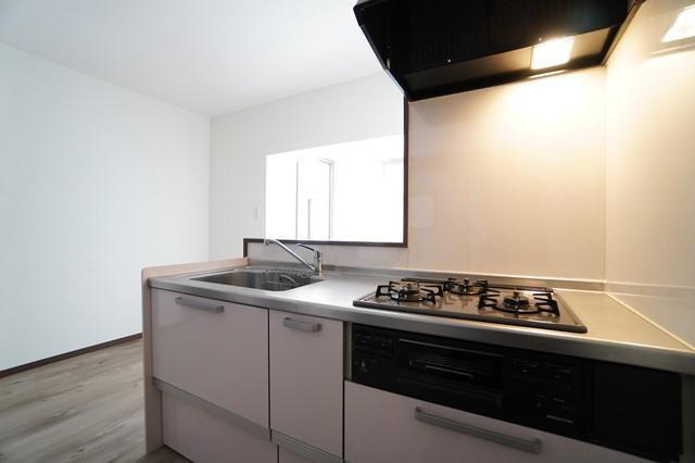 新品家具付きマンション高宮16(KaGood福岡)のキッチン