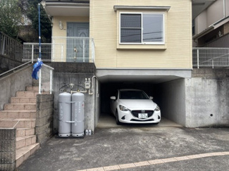 【駐車場】 | 再生住宅　横浜市戸塚区舞岡町 | カースペース