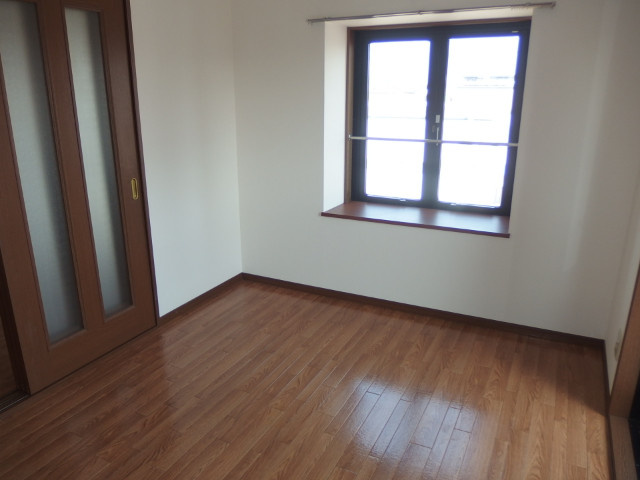 シャトールK・Sの居間・リビング