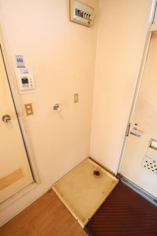 【設備】 | 置田ハイツ | 室内洗濯機置き場
