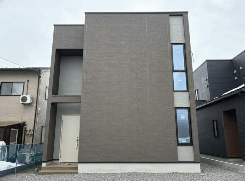 福井市上森田　３号棟