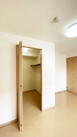 セレーノ　弐番館の収納