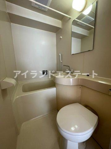 ミキハウス　オートロック　バイク相談　洋室7帖の浴室
