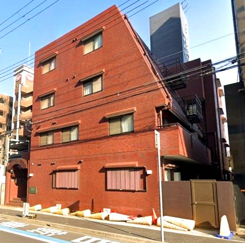 ライオンズマンション魚崎第6の外観|通勤にも外出にもアクセス良好。家族でおでかけすることも増えそうですね。