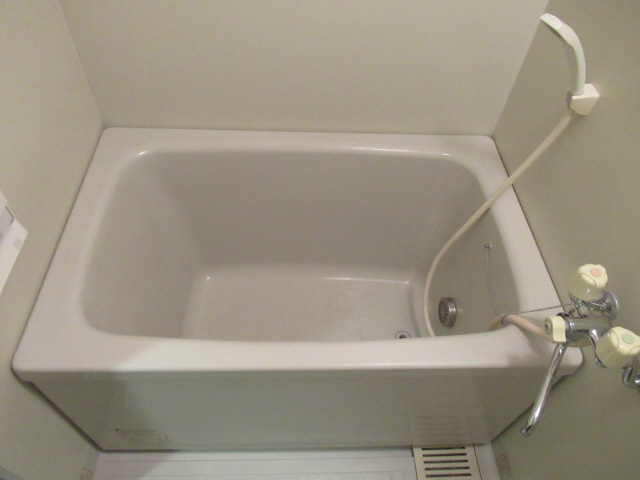姫路市塩町の賃貸マンションの浴室