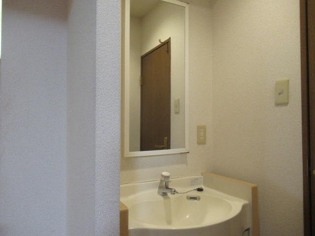 姫路市塩町の賃貸マンションの洗面所