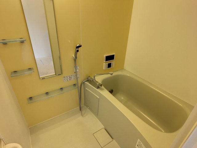 リーフコート星ヶ丘の浴室