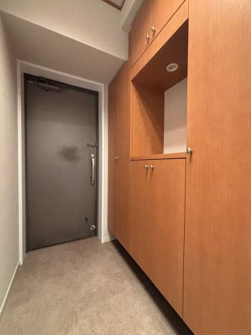 パステル音羽の玄関