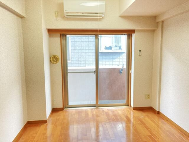 ドルチェ・ロイヤルステージ新大塚の居間・リビング