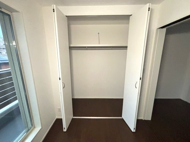 ヴァレイ岡本　の収納