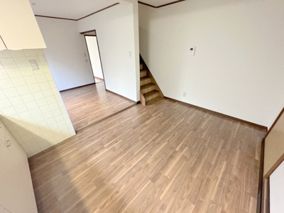 【居間・リビング】 | ロッヂh船橋町