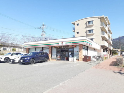 【周辺】 | ウェルシュガーデンⅠ | セブンイレブン須恵レインボーロまで300m