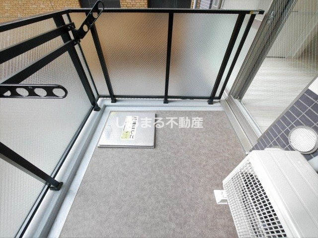 RISING Maison 本町橋のバルコニー