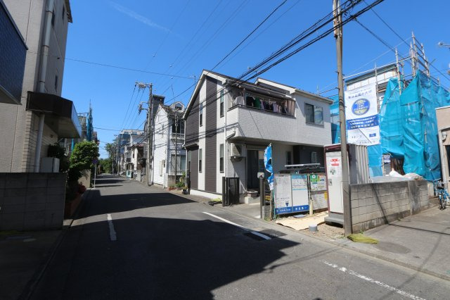 【Livele Garden.S】小平市小川東町４期の外観|太陽光発電システム付で月々の電気代を少しでも安く♪