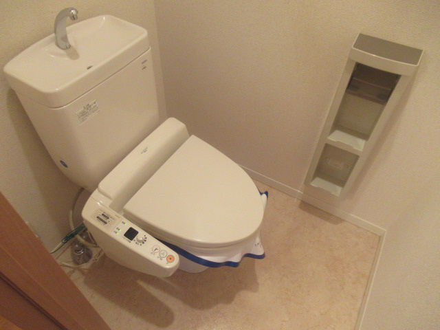 姫路市広畑区小松町３丁目のハイツのトイレ