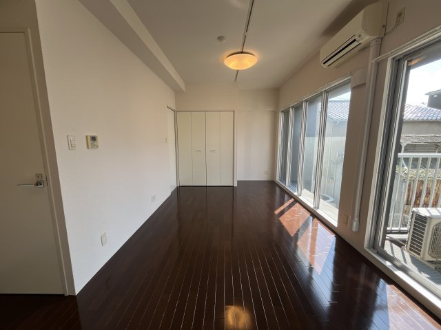 ラ・ベリーザ南今宿の寝室