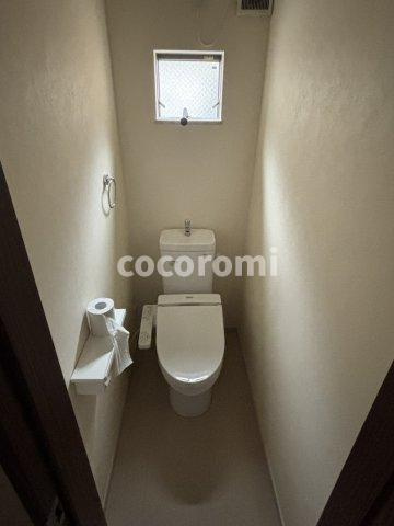 枚方市出口３丁目戸建のトイレ