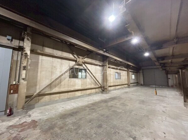 大阪市西区境川2丁目倉庫・事務所の内装