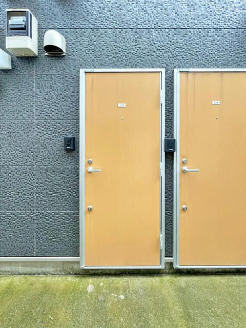 サークルハウス東池袋の玄関