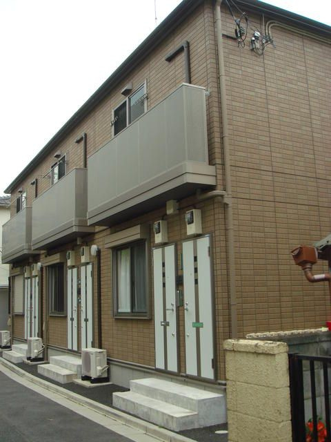 アールズコートⅡ棟の外観