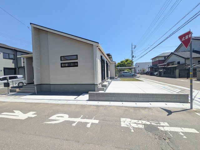 土浦市天川1丁目　3期　新築戸建て2号棟の外観