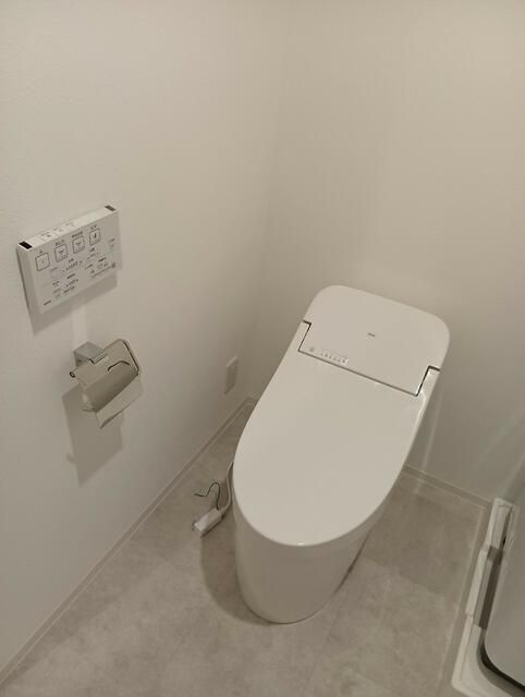 フィオーネ北千住のトイレ