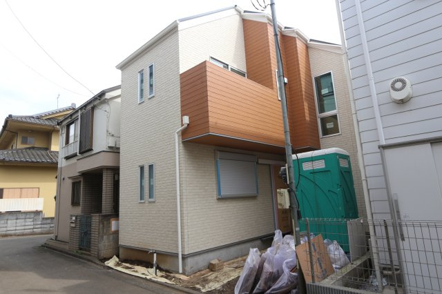 ノーブルたかの台Ⅰの外観|ZEH水準の住宅で、住宅ローン控除などの優遇もございます♪（各種要件あり）