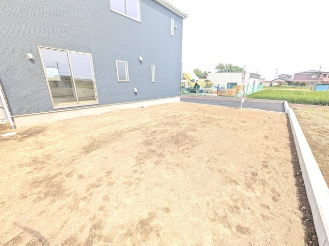 常総市新石下　第10　新築戸建　2号棟の庭