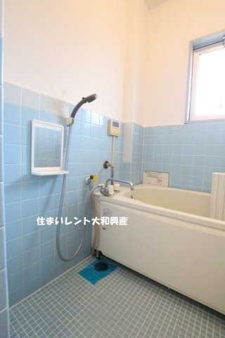 平和コーポの浴室