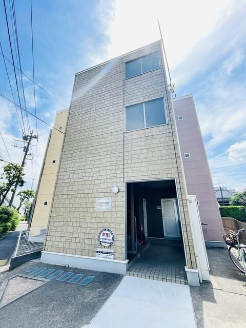 エスパーダ堀切菖蒲園の外観