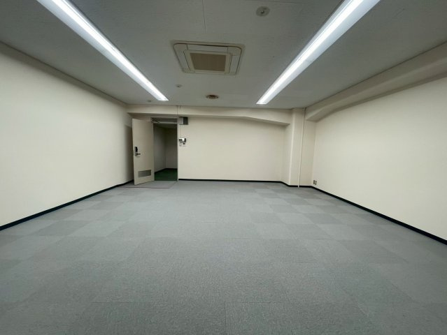 【ロビー】