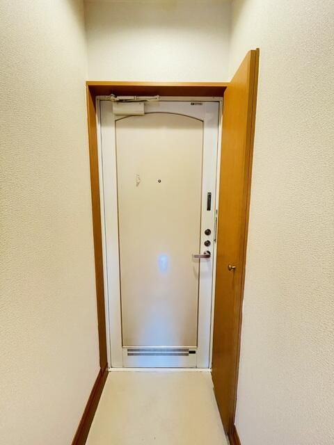 エスパーダ堀切菖蒲園の玄関