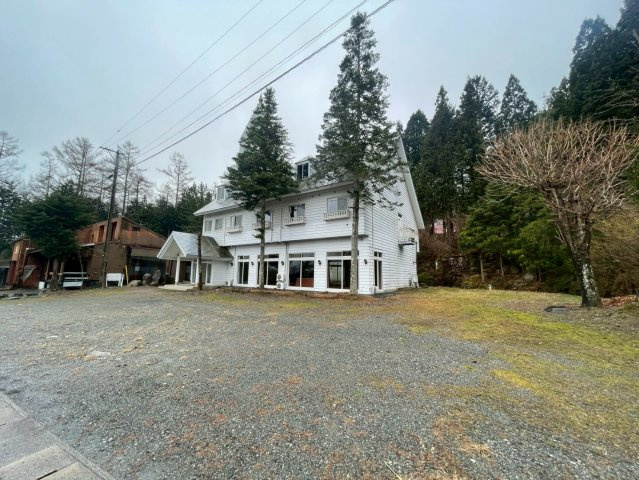 長野県駒ケ根市　売りホテルの間取り