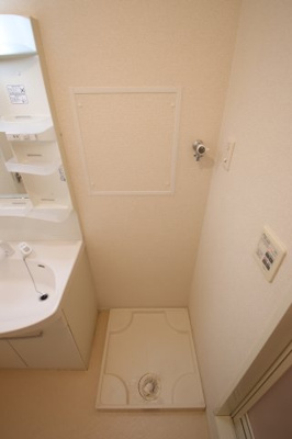 【設備】 | グリーンフィールズ | 室内洗濯機置き場
