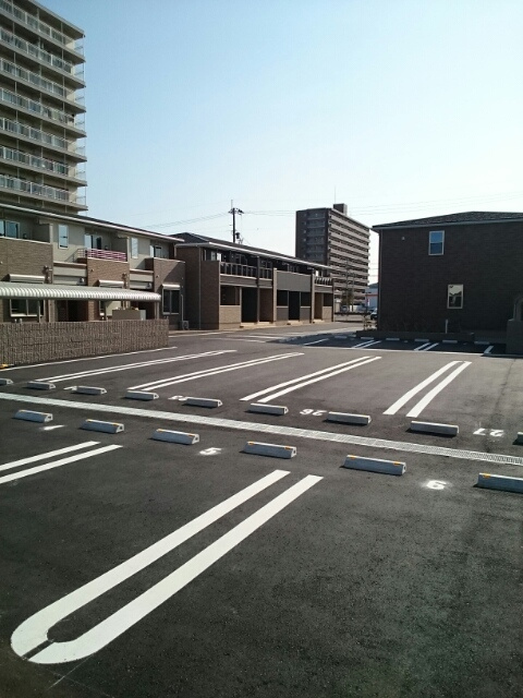 Ｂｌｕｅ　ｗｉｌｌｏｗ　Ⅱの駐車場|駐車場