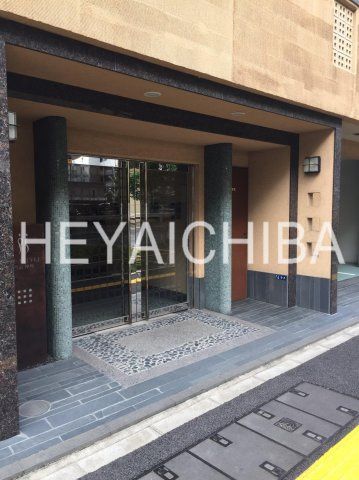 プレスタイル門前仲町のエントランス