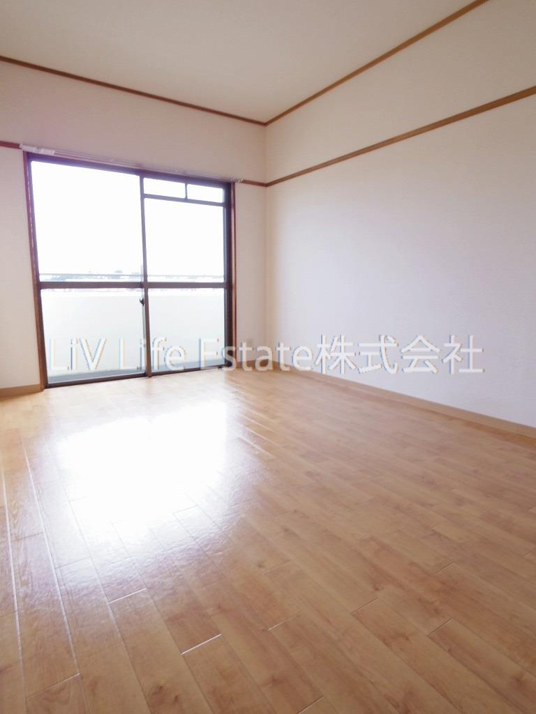 小平市鈴木町２丁目の賃貸マンションの寝室