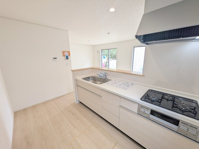 つくば市高見原　第18　新築戸建て　の居間・リビング