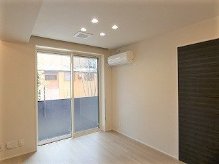 風香東新宿の居間・リビング