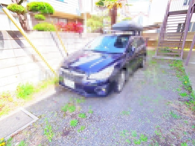 花ハイツの駐車場